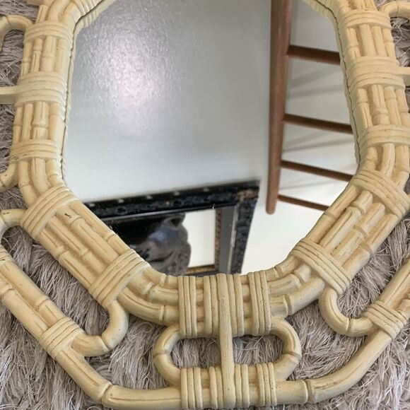 Vintage Faux Bamboo Style Retro Plastic Mirror Wall Decor - Picture 11 of 16